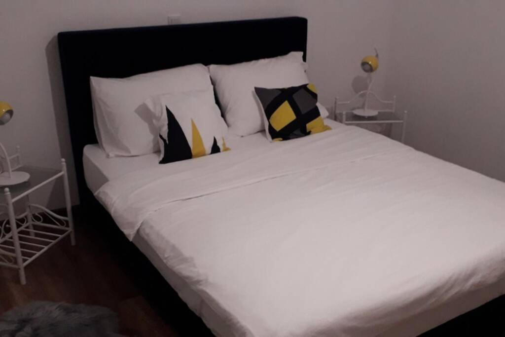 Apartman Megi & Studio Apartman Tomi - Self Check In Krapina Ngoại thất bức ảnh