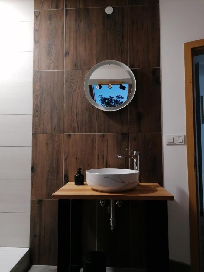 Apartman Megi & Studio Apartman Tomi - Self Check In Krapina Ngoại thất bức ảnh